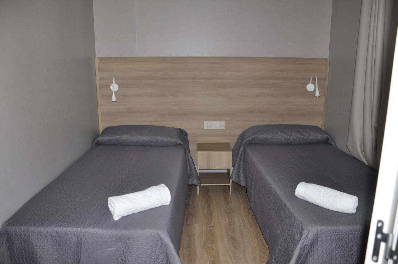 Cruceros Alqueva Hostel Cheles Ngoại thất bức ảnh